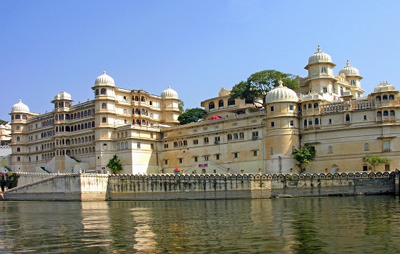 lake city udaipur